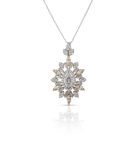 نصف طقم ذهب - عيار 18- 10.220 جرام تقريباً