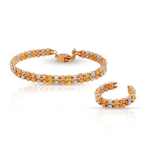 اسوارة وخاتم ذهب - عيار 18- 8.5 جرام تقريباً