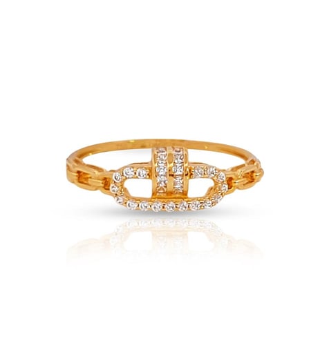 اسوارة وخاتم ذهب - عيار 18- 8.5 جرام تقريباً