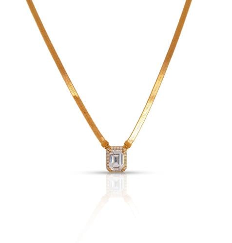 عقد ذهب - عيار 18- 7.91 جرام تقريباً