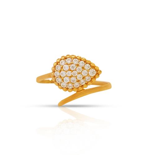 خاتم ذهب ناعم وفخم - عيار 18- 1.07 جرام تقريباً