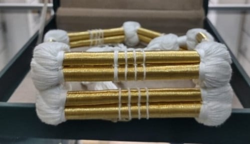 عقال المقصب الملكي أبيض حجازي