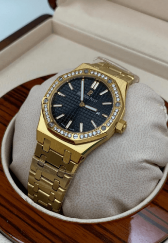 اوديمرز رويال اوك ذهبي مينا اسود نسائية