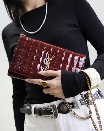 شنطة YSL كيت جلد تمساح – بوردو عودي