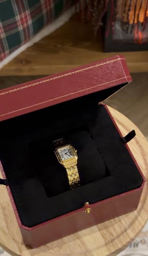 ساعة كارتير نسائيه ذهبي مقاس 22 ميني