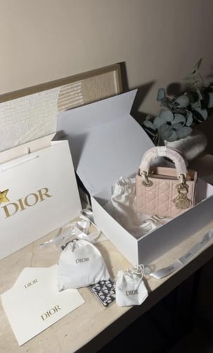 Lady Dior Mini – ليدي ديور ميني (لون نود / وردي فا...