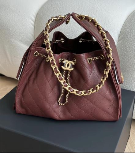 شنطة شانيل هاندل ميني