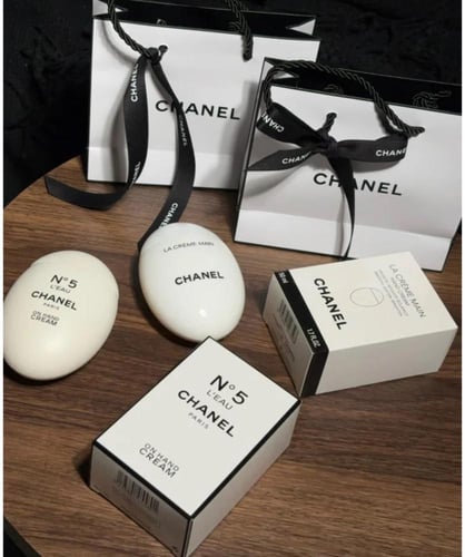 كريم يد من اختيارك + كيس شانيل + شريطه 129