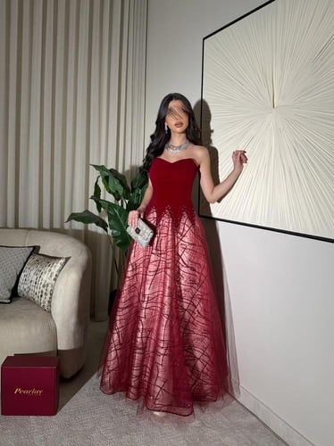 فستان بريق الياقوت