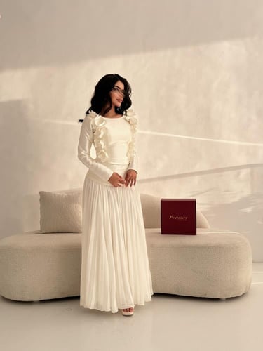 فستان بورود واكمام طويله