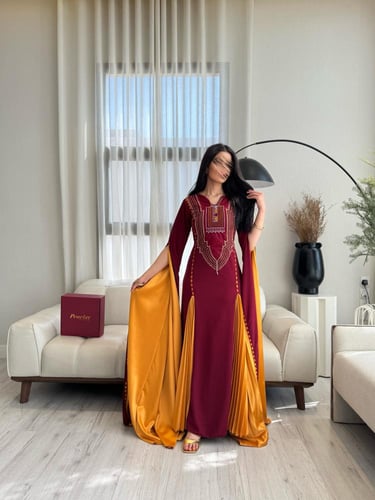 جلابية عسيريه عنابي وكسرات كركمي