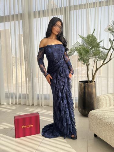 فستان دانتيل نيفي ألور