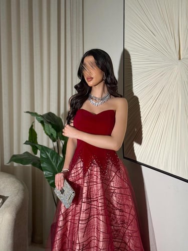 فستان بريق الياقوت