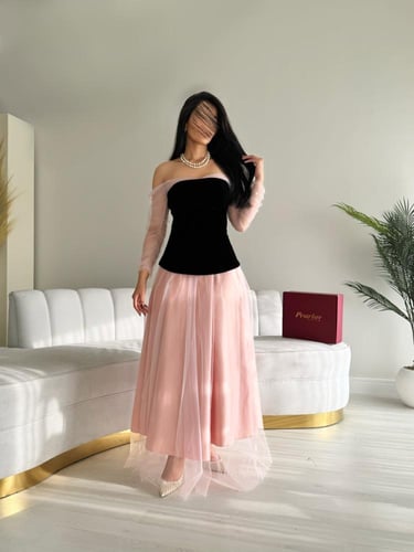 فستان تل وردي ناعم