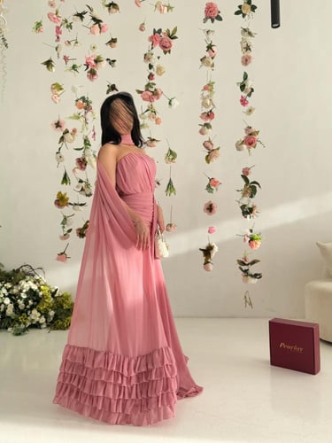 فستان سهره وردي مع شال