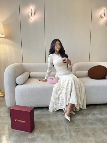 فستان نِقاء الدانتيل