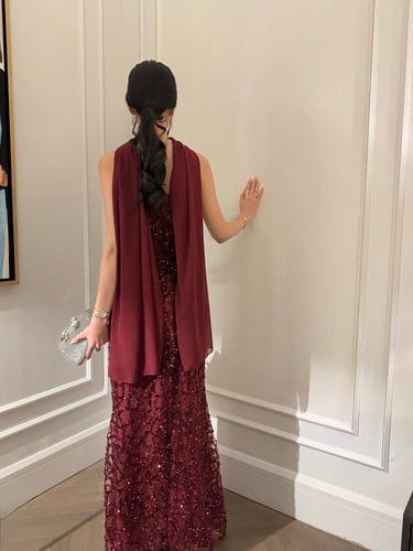 فستان “كرانـبيري” بترتر فاخر