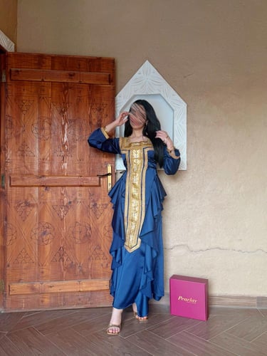 جلابية التأسيس ازرق وذهبي