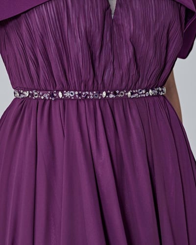 فستان شيفون بحزام