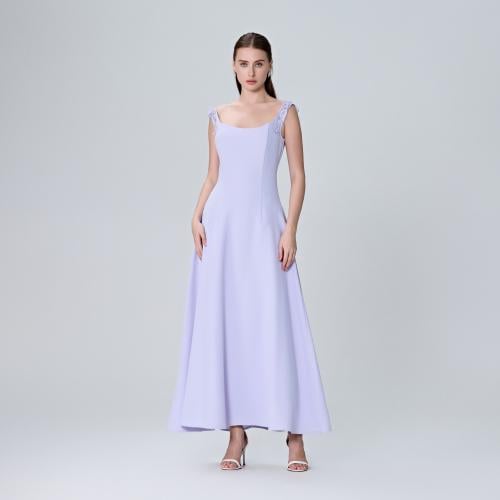 فستان مزين بكرستال