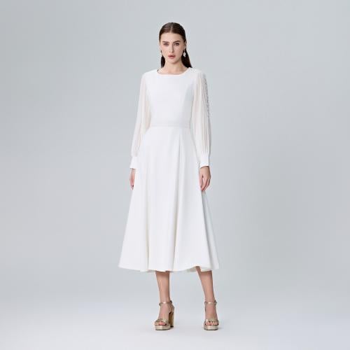 فستان بأكمام بيلسيه