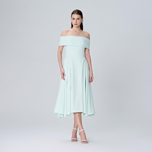 فستان بقصة اوف شولدر