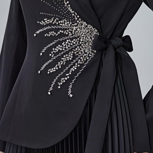 فستان انيق بكسرات