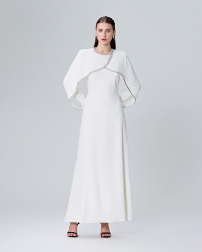 فستان مزين بكرستال