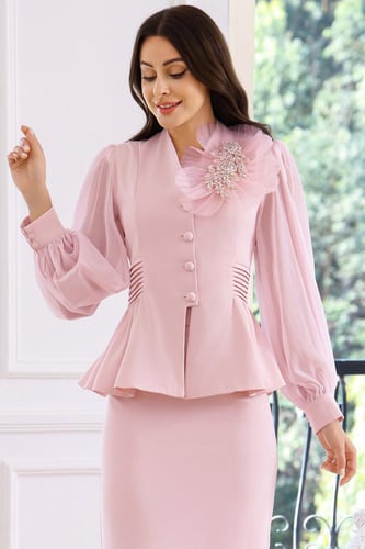 جاكيت أنيق ببروش