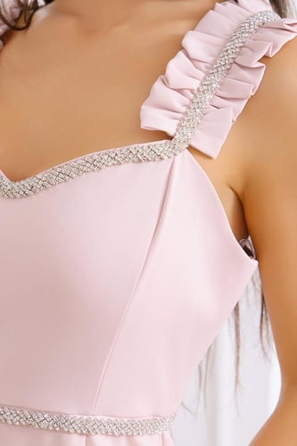 فستان ميدي مزين بكسرات فالكتف