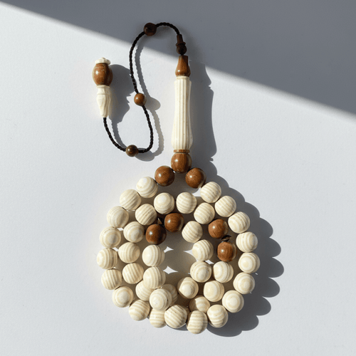 سبحة بكلايت شبيه العاج بفواصل خشب الكوك الطبيعي -...