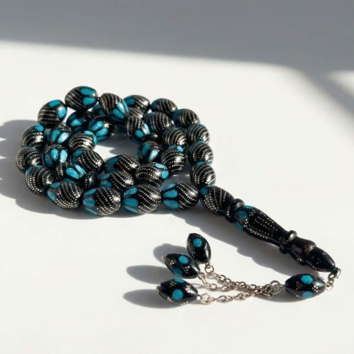 سبحة يسر مطعمة بالفضة عيار 999 و حجر الفيروز الطبي...