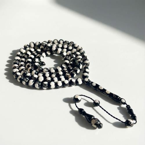 سبحة يسر مطعم بالفضة و الفسفور 99