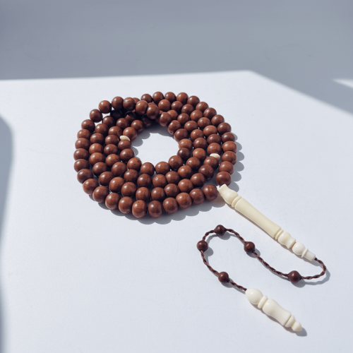 سبحة كوك مع عظم جمل طبيعي - 99 خرزة 9 ملي