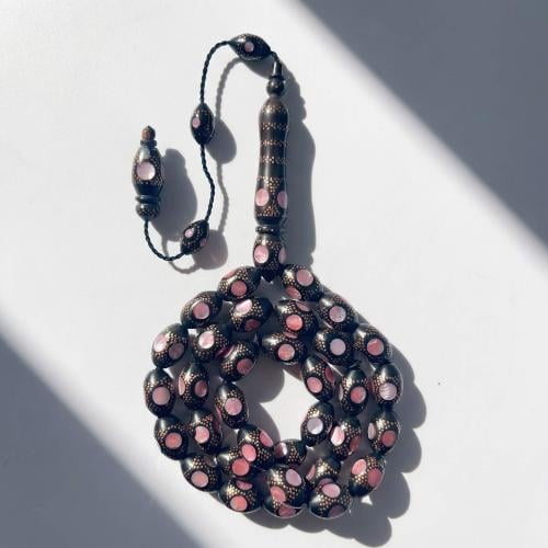 سبحة كوك طبيعي لوكس مطعمة نحاس نقي و لون وردي - شب...