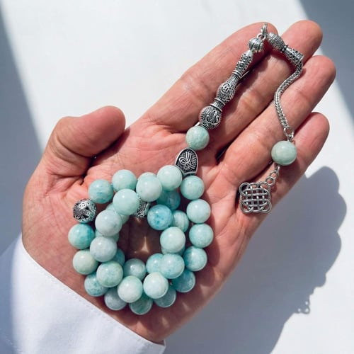 سبحة حجر الأمازونيت الطبيعي – هدوء اللون وأناقة ال...