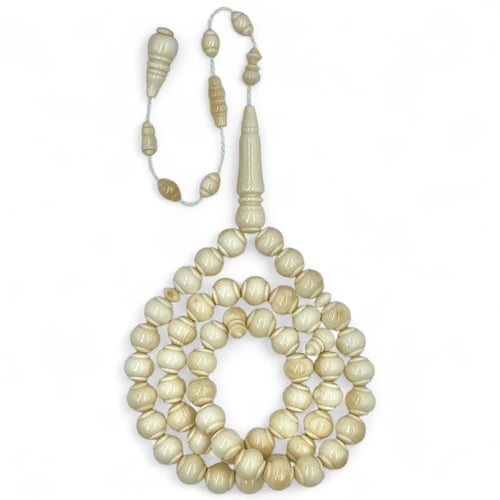 سبحة العاج الملكية – 51 خرزة بحجم 10 ملي من العاج...