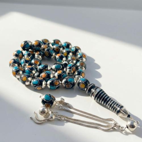 سبحة يسر فاخر بالفضة عيار 925 مطعم بالكهرمان والفي...