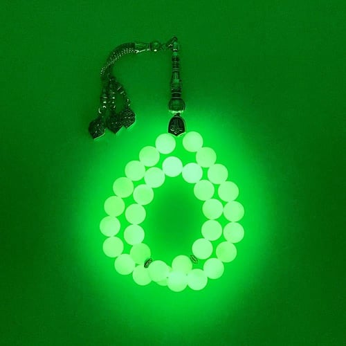 سبحة حجر فسفور مضيئ باللون الاخضر