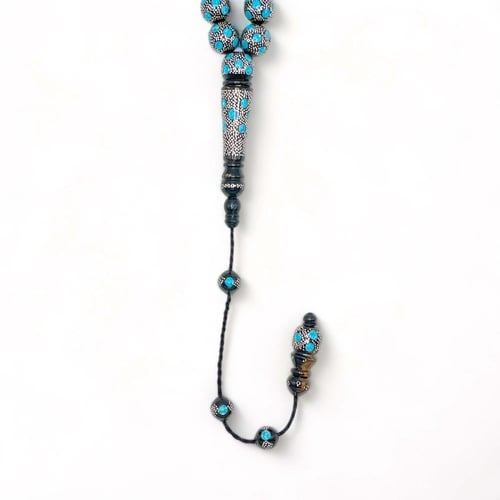 سبحة يسر مرجان بحر احمر طبيعي مرصعة بالفضة عيار 92...