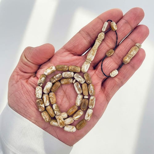 سبحة يسر المرجان الوردي النادر – 33 خرزة بحجم 7 مل...