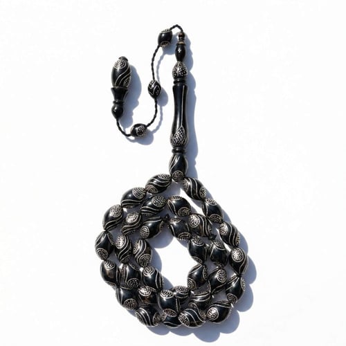 سبحة يسر مرجان اسود طبيعي مطعمة بالفضة عيار 999 -...