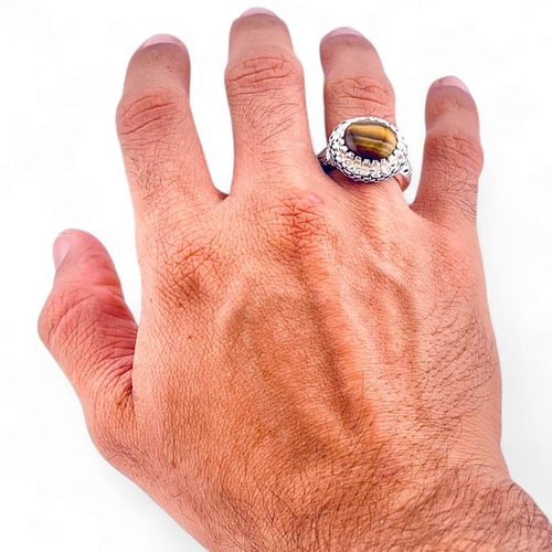 خاتم فضة رجالي ملكي بحجر عين النمر الطبيعي - فضة ع...