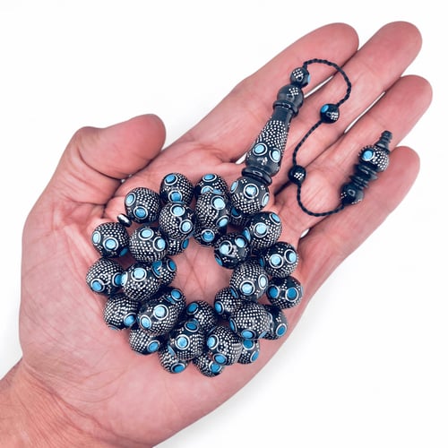 سبحة كوك أسود طبيعي فاخر مطعمة بالفضة عيار 1000 و...