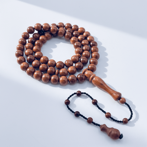 سبحة خشب كوك طبيعي - 8 ملي 66 خرزة