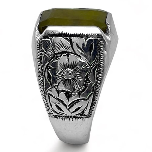 خاتم فضة رجالي بحجر زبرجد طبيعي