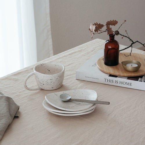 صحن سيراميك بتصميم فريد Speckled White