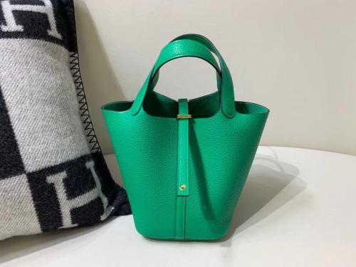Hermès 18cm