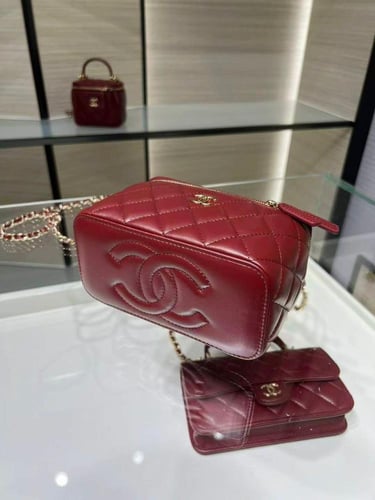 Chanel 17cm