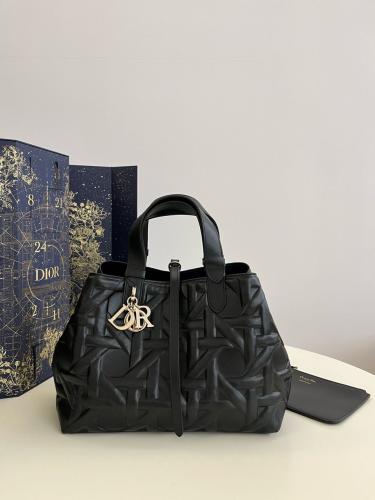 Dior 28cm